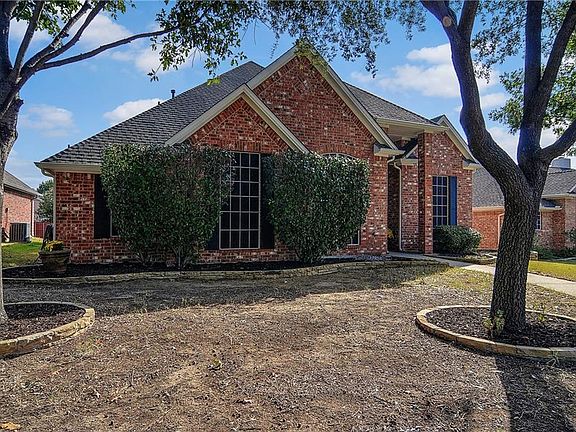 3rd image of 8524 Clearcreek Cir