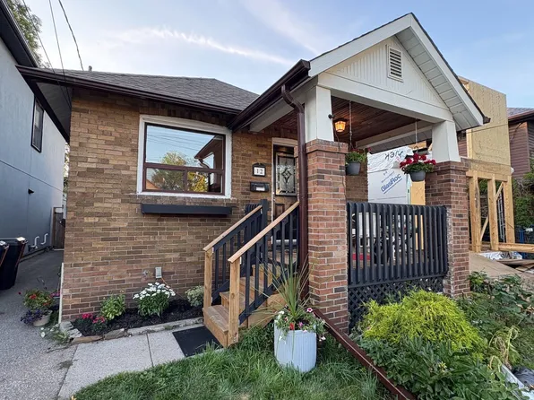 12 Orley Ave, Toronto, ON M4C 2B9