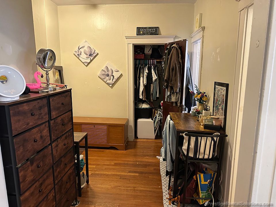 1st image of 65 Woodstock Ave #5