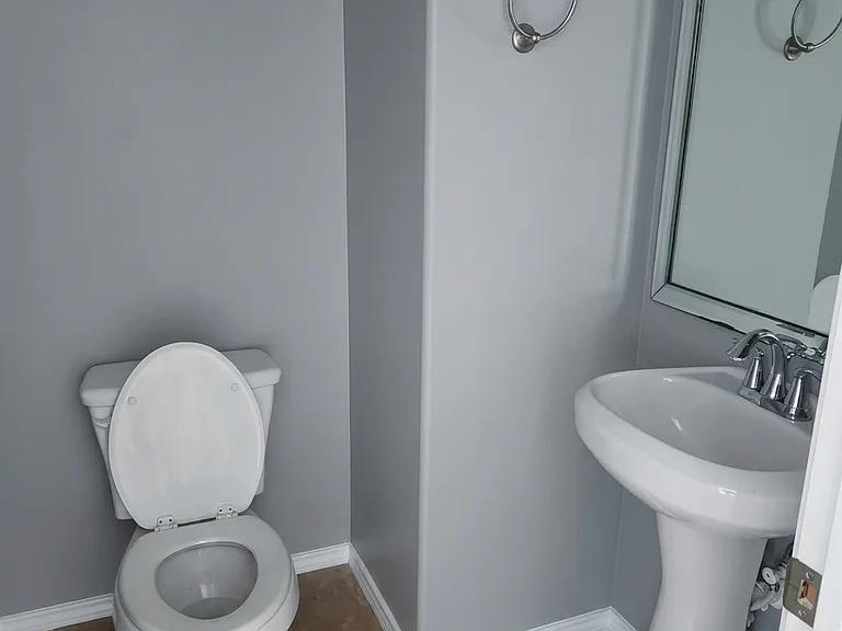 2307 Sage Dr — Photo 8