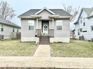 519 7th Ave SW, Cedar Rapids, IA 52404