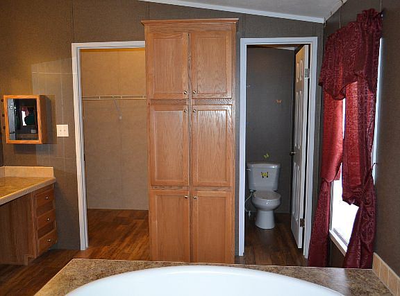 3rd image of 60 Kevin Cir