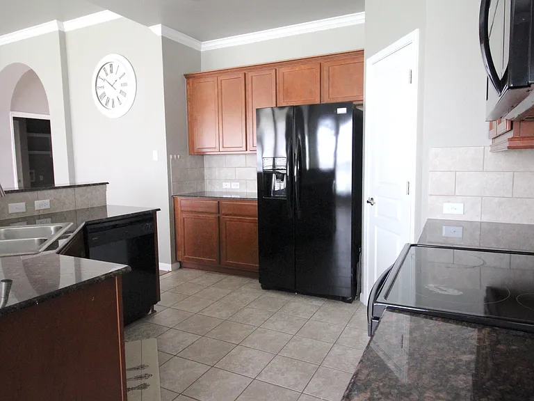 5917 Worthing Dr — Photo 20