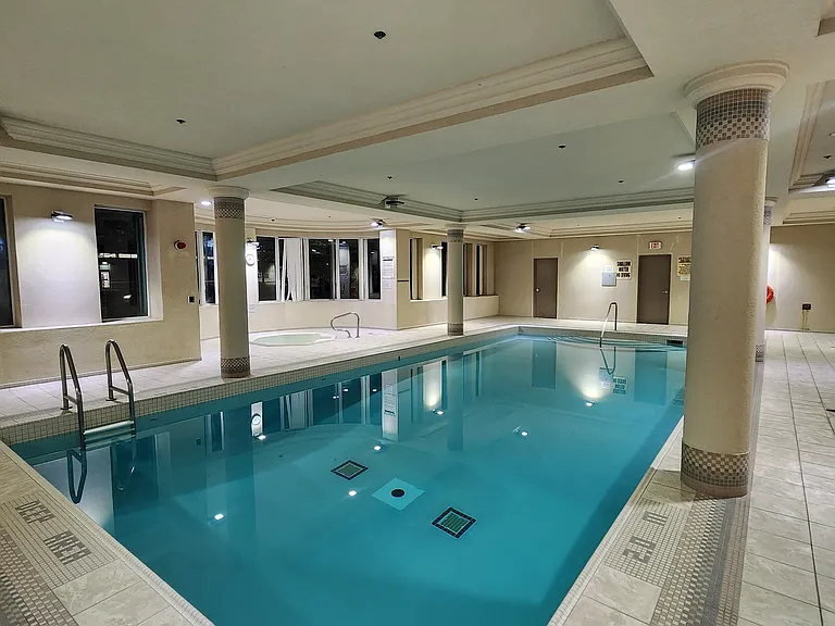 4900 Glen Erin Dr #1601 — Photo 3