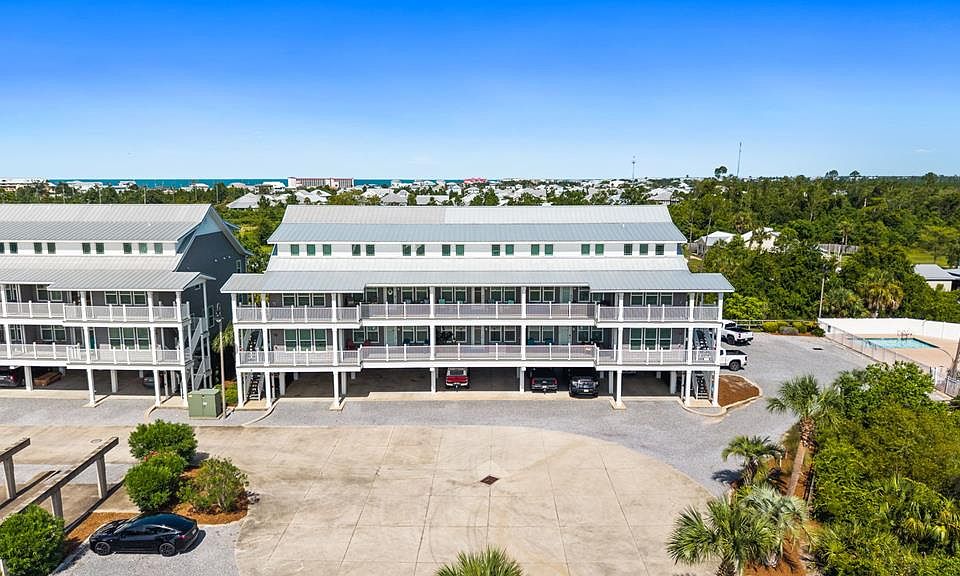 1st image of 1120 15th St #4-C
