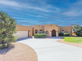 1220 Mesa Ridge Dr SW, Los Lunas, NM 87031