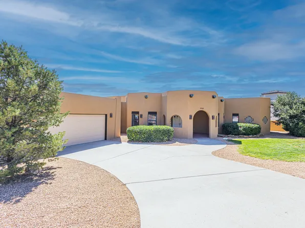 1220 Mesa Ridge Dr SW, Los Lunas, NM 87031