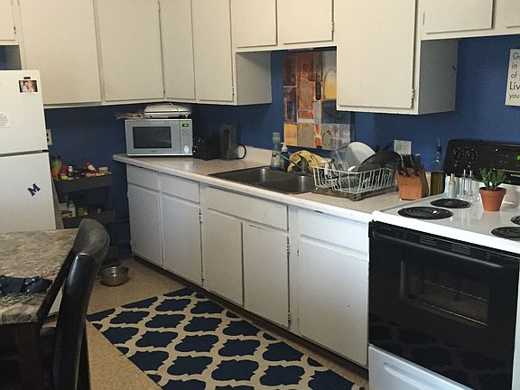 4th image of 1017 Fountain St APT 2