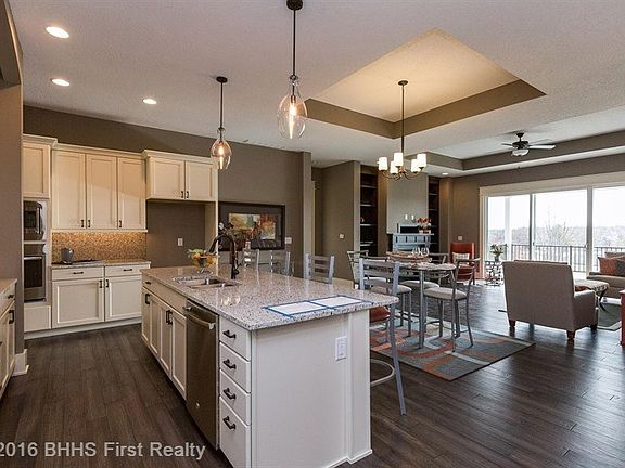 4th image of 6086 Acadia Dr