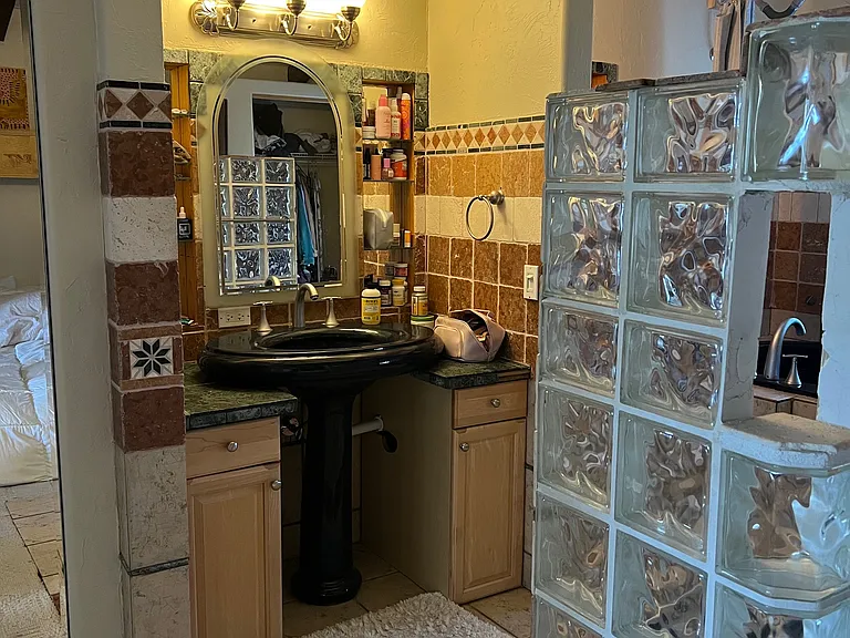 2558 Arosa Dr #B — Photo 7