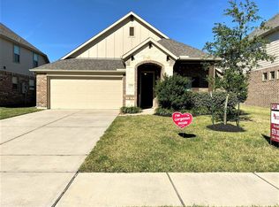 2710 Parkside Valley Ln, Pearland, TX 77581