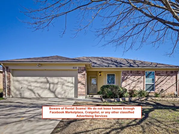 832 Blue Ridge Dr, Burleson, TX 76028