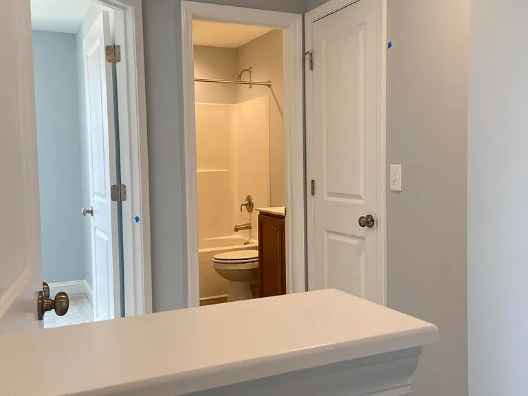 4612 Runaway Bay Ln — Photo 9