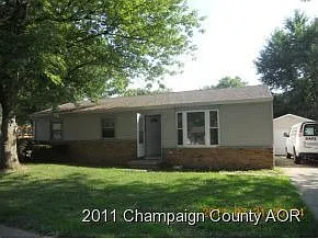 1504 Queens Way photo 1