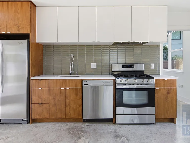 1805 Tillery St — Photo 8