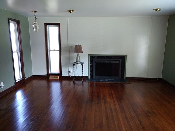Large family room