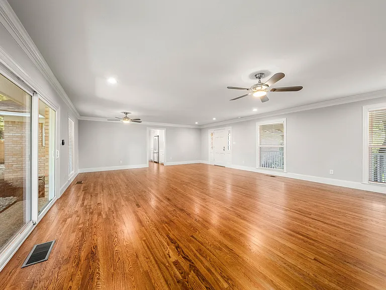 29011 Woodland Dr — Photo 15