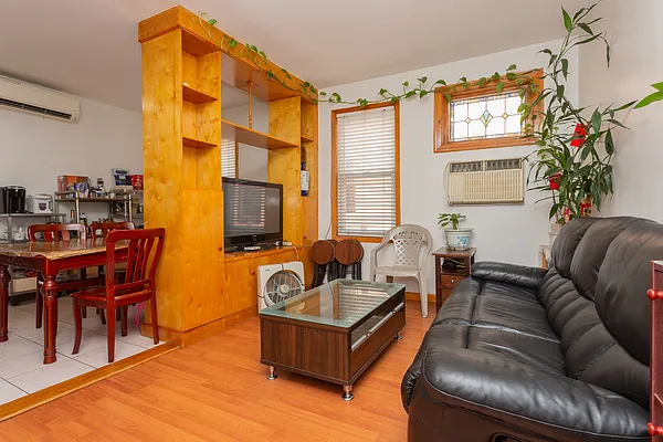 Sold by Keller Williams Realty Landmark | media 5