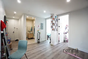 Rented by Rennit Inc.
