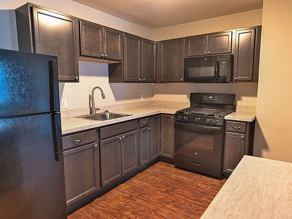 5th image of 1642 N 3rd St APT 3