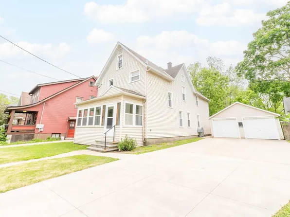 2661 Milwaukee St, Madison, WI 53704