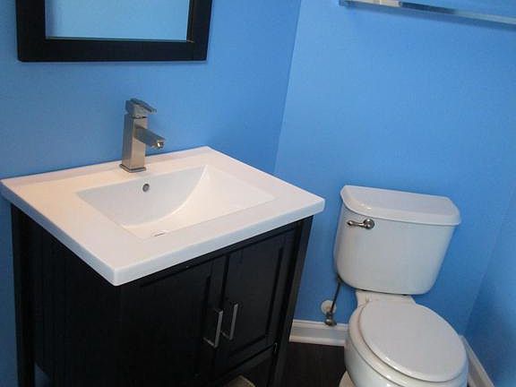 2nd image of 1024 Jeanett Way