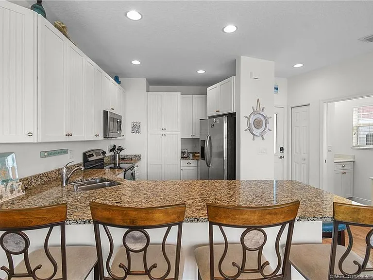 10701 S Ocean Dr #644 — Photo 7
