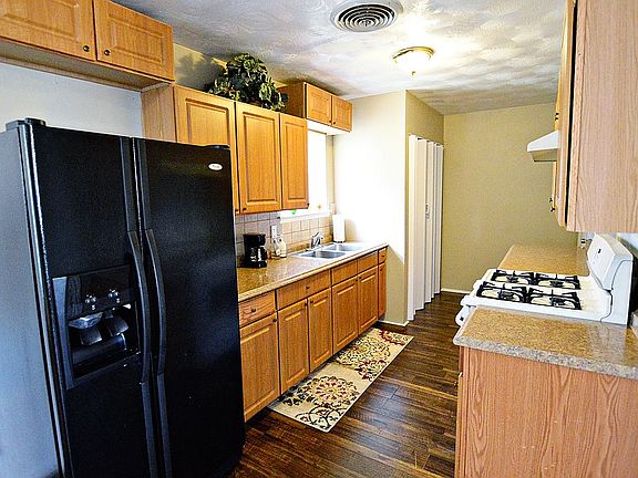 4th image of 3049 Dogwood Dr