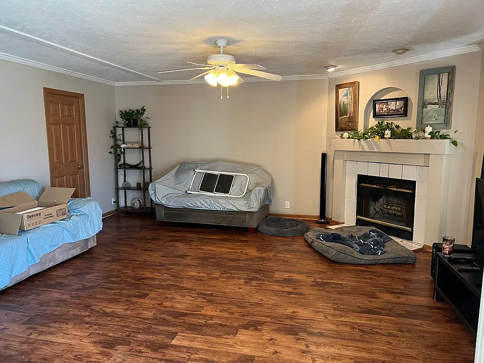 303 Grace Dr