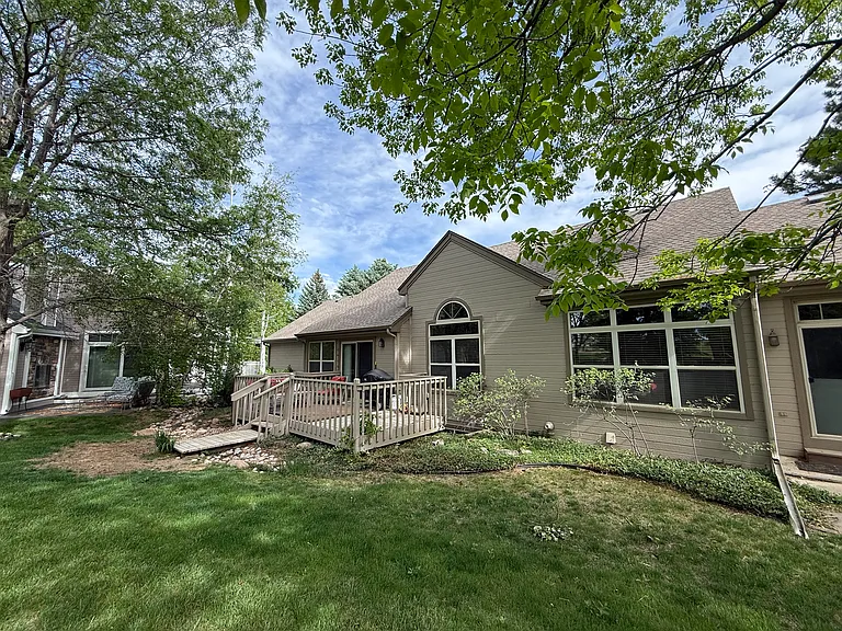 155 Fairfield Ln — Photo 24