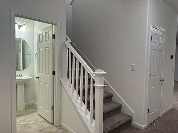 2nd image of 4702 Wigeon Ln
