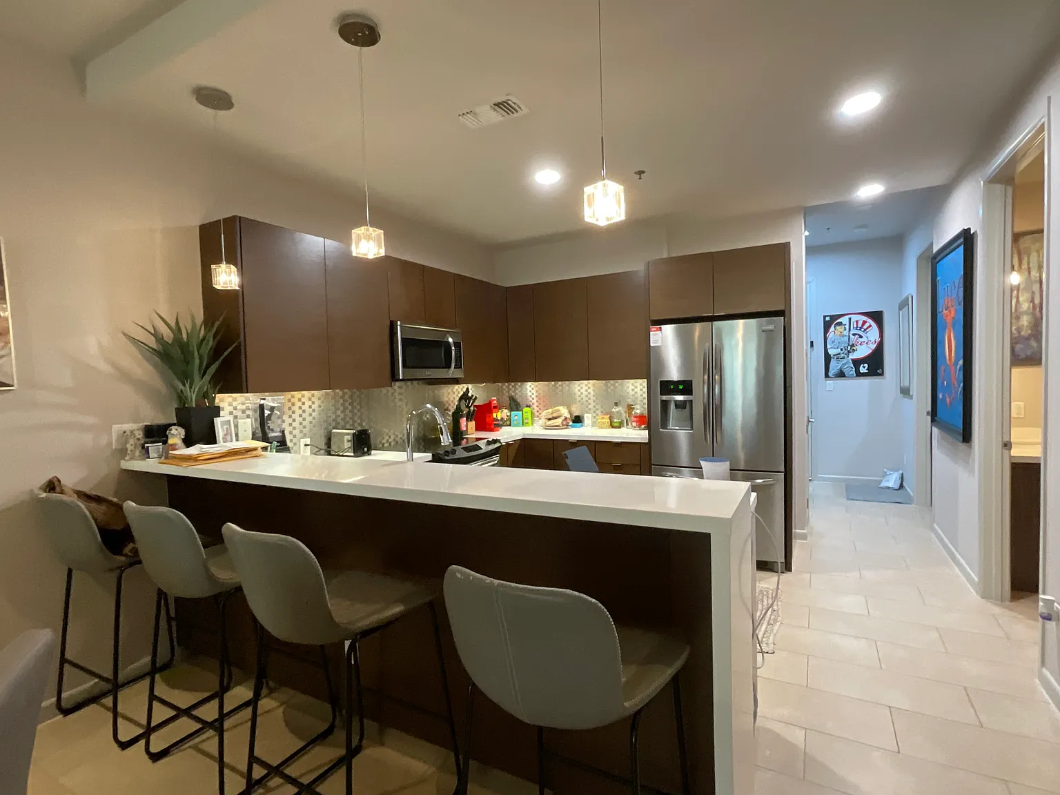 3 bed, 1456 sqft, $2,375 — Photo 2