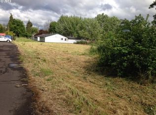 S 38th St, Springfield, OR 97477