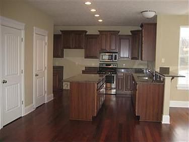 4th image of 4292 Brownstone Ln