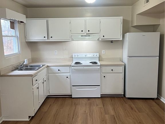 5th image of 1013 Liberty Ave #A