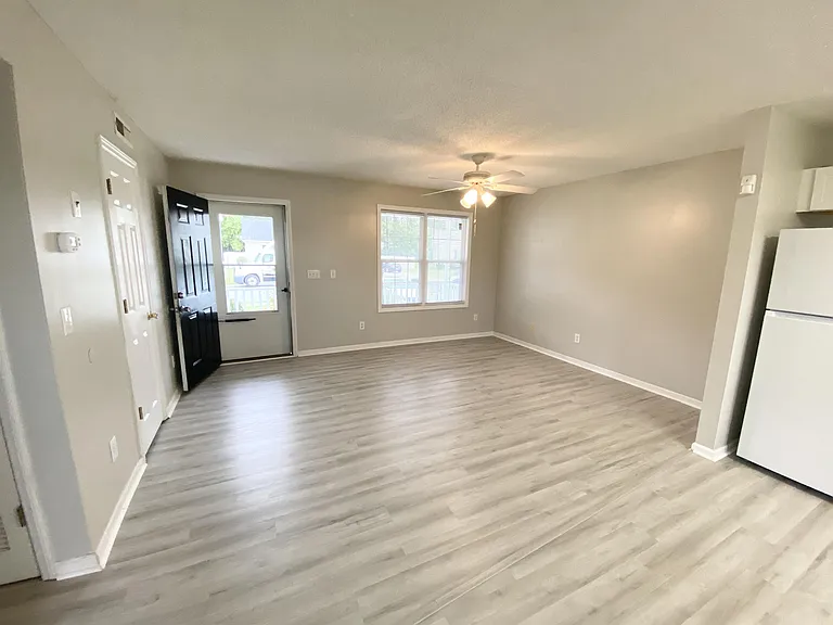 229 Olive Branch Blvd — Photo 6