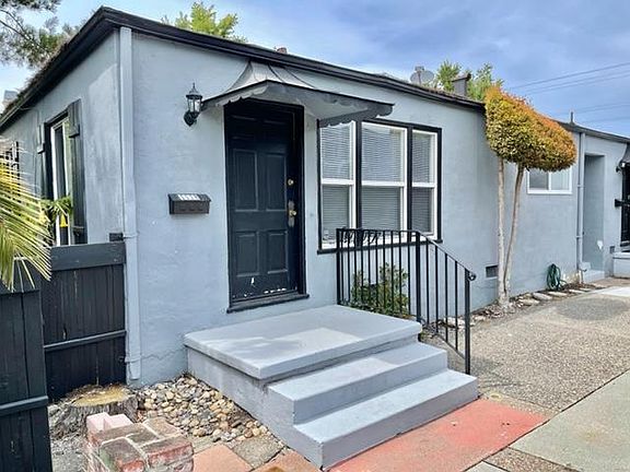 4th image of 1118 Chula Vista Ave