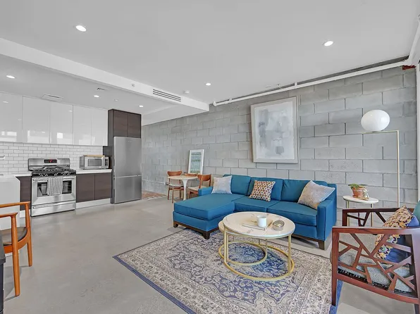 834 Sterling Pl APT 402, Brooklyn, NY 11216