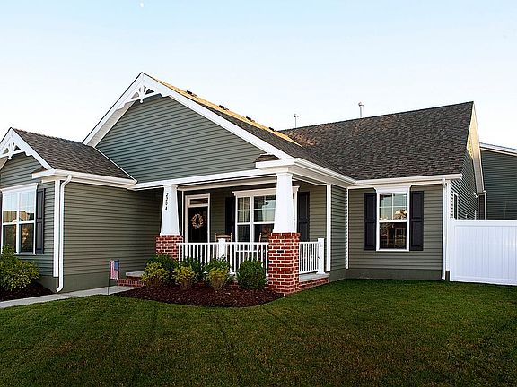3rd image of 2204 Martlet Ln