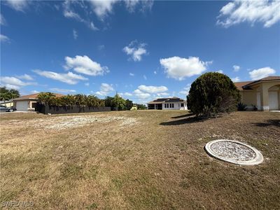 29 SW Trafalgar Pkwy, Cape Coral, FL, 33991