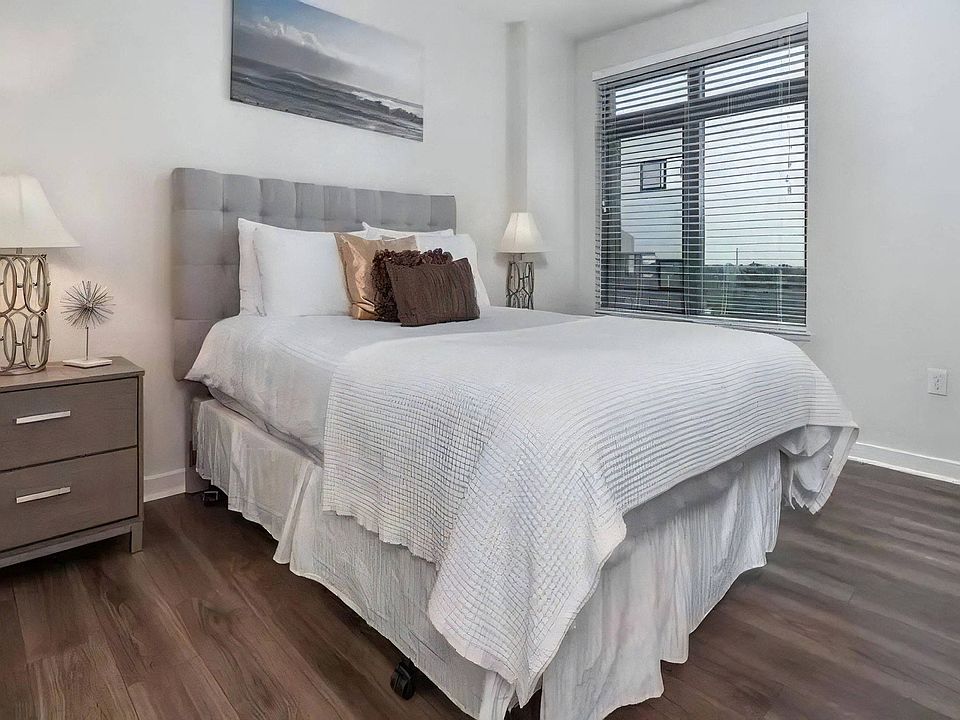 Oversized Bedrooms