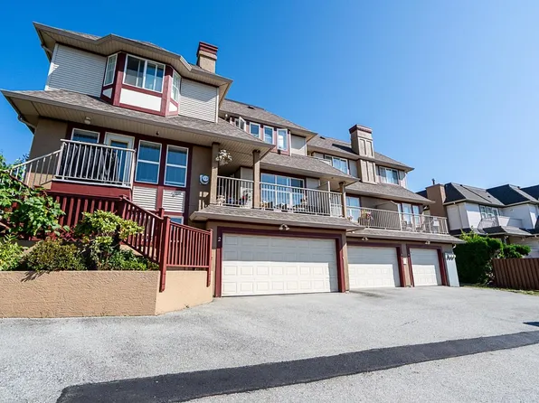 1130 Hachey Ave #2, Coquitlam, BC V3K 2H4