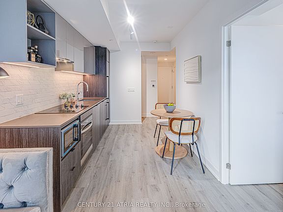 3rd image of 252 Church St #2308