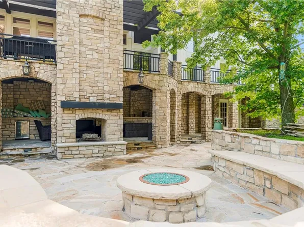 27713 Crescent Hill Rd, Paola, KS 66071