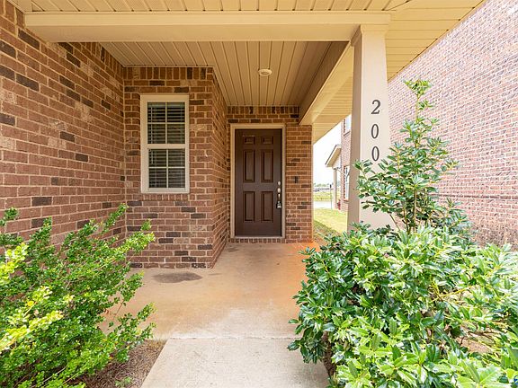 5th image of 200 Bermuda Lakes Dr