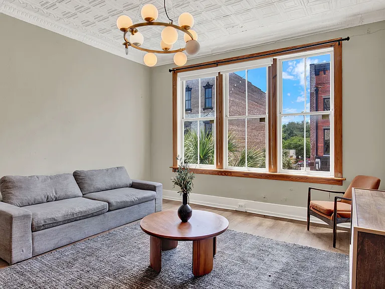 226 W Broughton St #2B — Photo 16