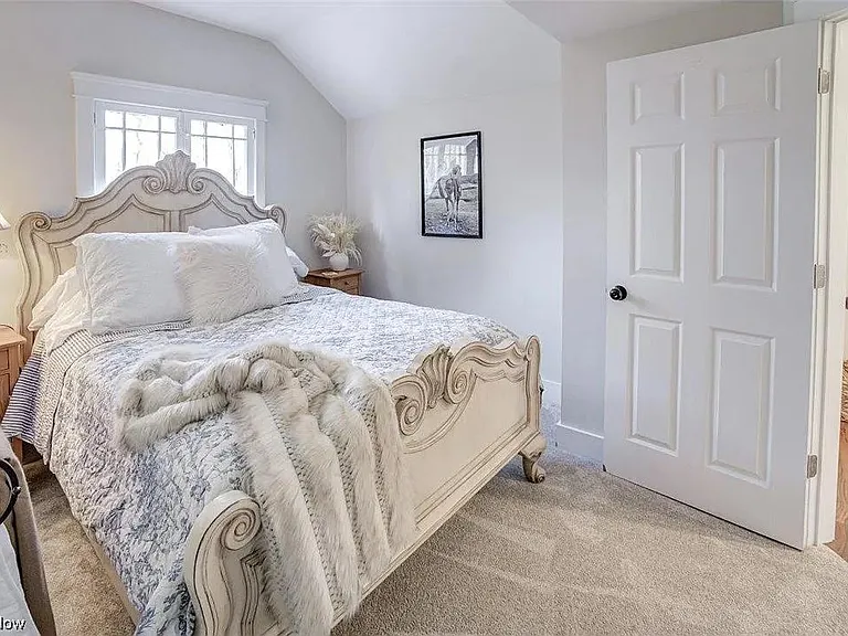 343 E Garfield Rd — Photo 27