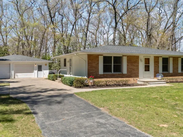 13392 Rainbow Dr, Gregory, MI 48137