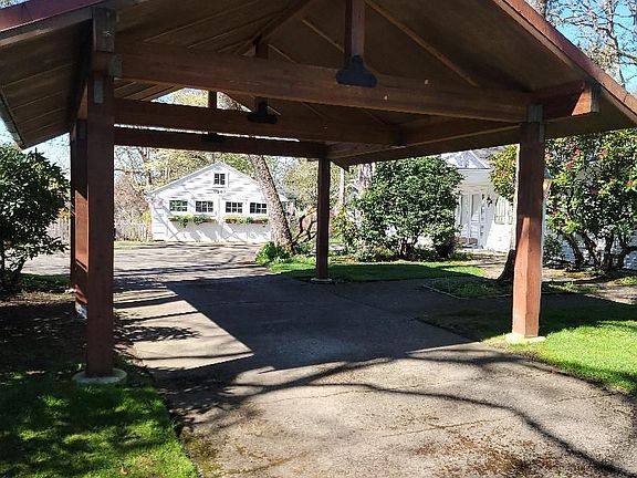 4th image of 9840 Dekoven Dr SW