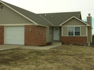 3001 Atchison Way, Lawrence, KS 66047